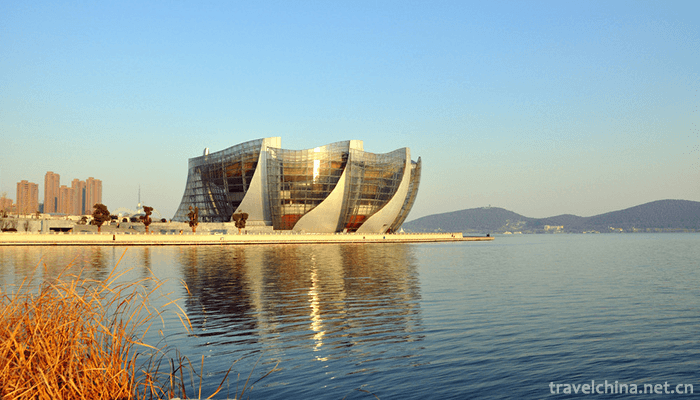 Yunlong-Lake-2