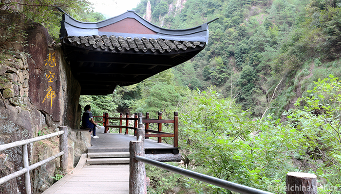 Tiantai-Mountain-Scenic-Area-14