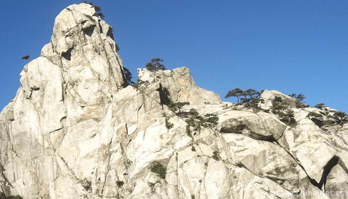 Tiantangzhai-Tourist-Scenic-Area-4