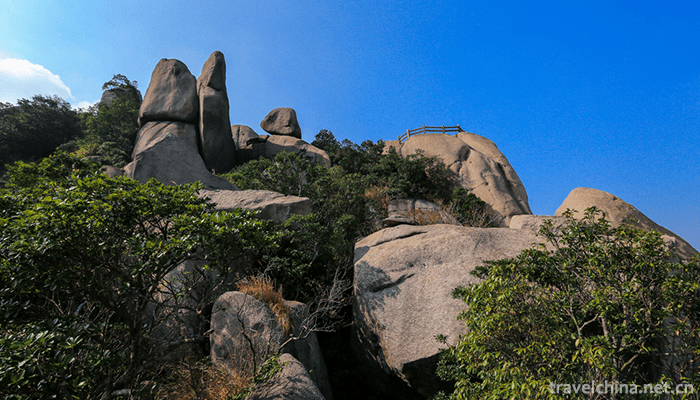 Taimu-Mountains-5