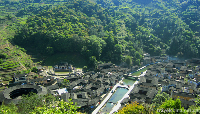 Fujian-earth-building-5
