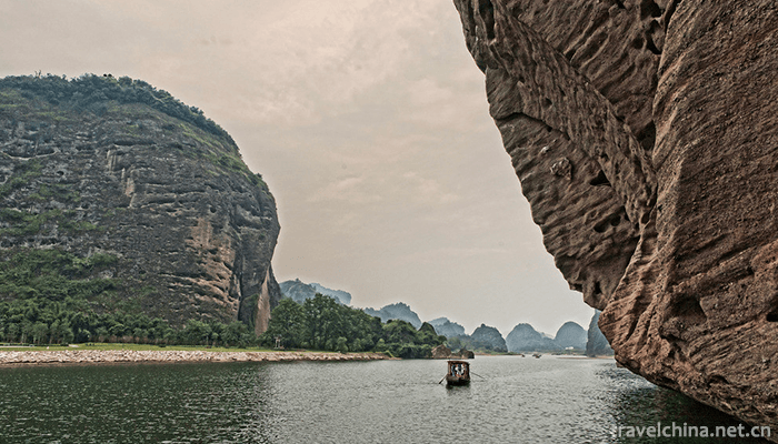 Mount-Longhu-Scenic-Area-9
