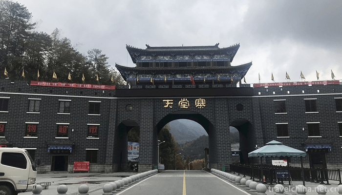 Tiantangzhai-Tourist-Scenic-Area-5