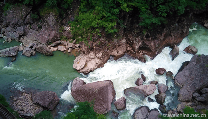 Baishuiyang-Yuanyangxi-Tourist-Area-7