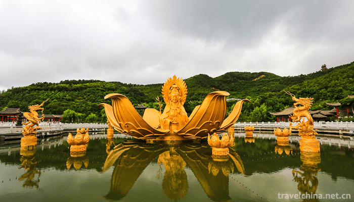 Huaxia-City-Tourist-Scenic-Spot-8