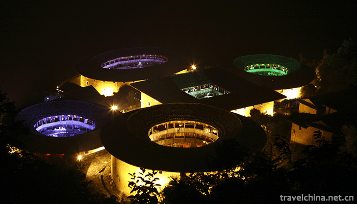 Fujian-earth-building-9