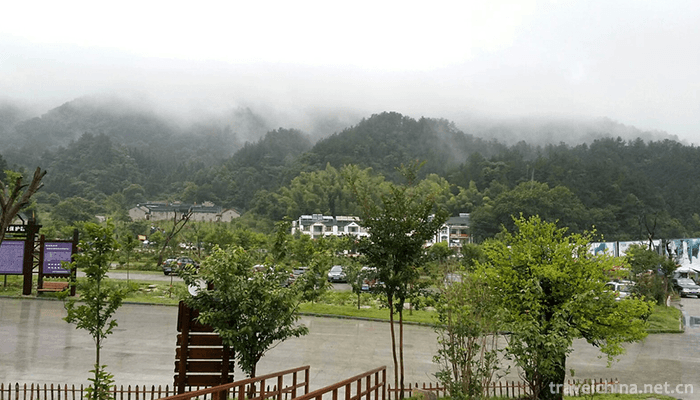 Tiantangzhai-Tourist-Scenic-Area-11