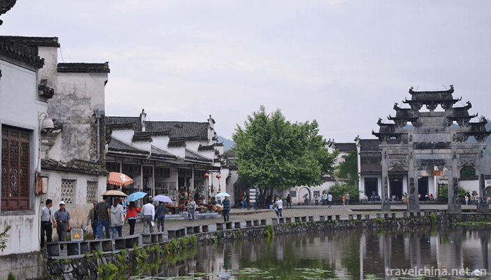 Ancient-Villages-in-Southern-Anhui---Xidi-and-Hongcun-1