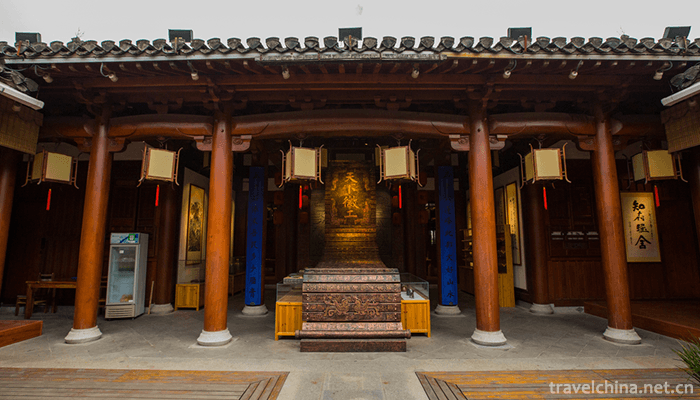Ancient-Huizhou-Cultural-Tourism-Zone-9