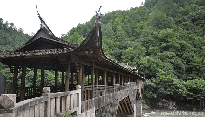 Baishuiyang-Yuanyangxi-Tourist-Area-2