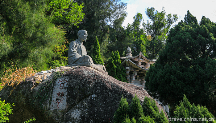 Qingyuan-Mountain-Scenic-Area-6