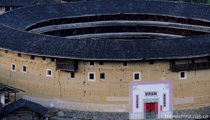 Fujian-earth-building-7