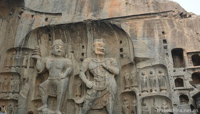 Longmen-Grottoes-Scenic-Area-7