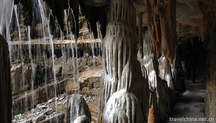 Laojunshan-Jiguandong-Tourist-Area-9