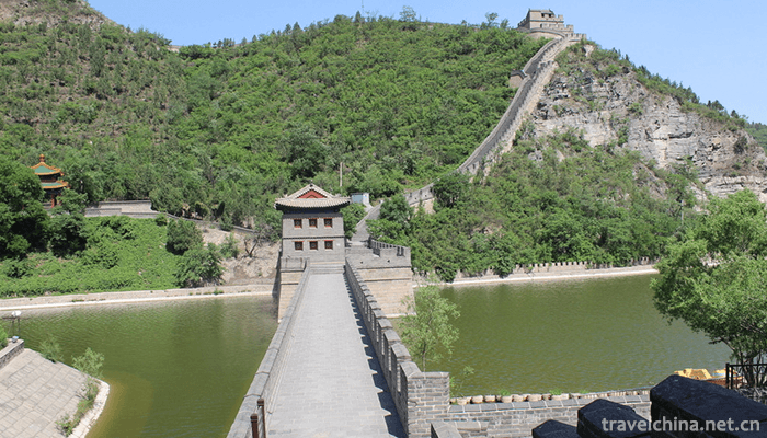 Juyong-Pass-of-Great-Wall-of-China-8