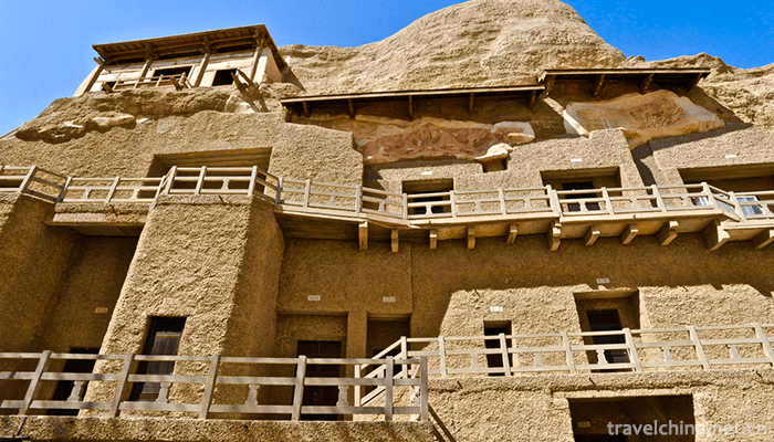 Mingsha-Mountain-Crescent-Spring-Scenic-Area-8