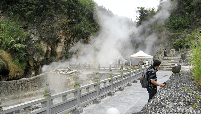 Tengchong-Volcanic-Hot-Sea-Tourist-Area-4