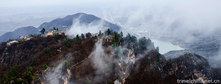 Kongtong Mountain Scenic Spot 