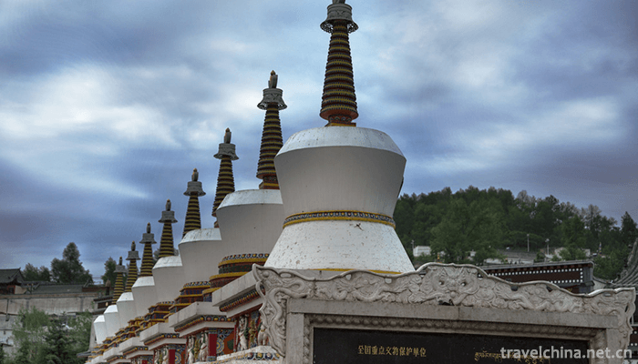 Taer-Temple-Scenic-Area,-Xining-City-3