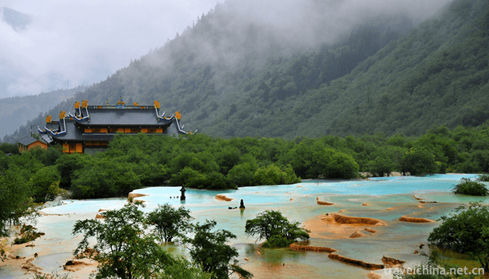 Huanglong-Scenic-Area-3