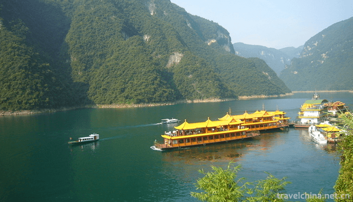Qingjiang-Gallery-Scenic-Area-6