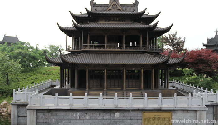 Yueyang-Tower-and-Junshan-Island-Scenic-Area-1
