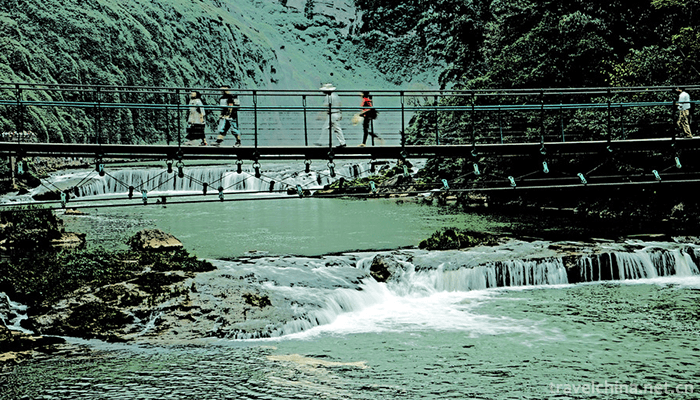 Huangguoshu-Waterfalls-Scenic-Area-4