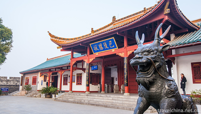 Yueyang-Tower-and-Junshan-Island-Scenic-Area-6