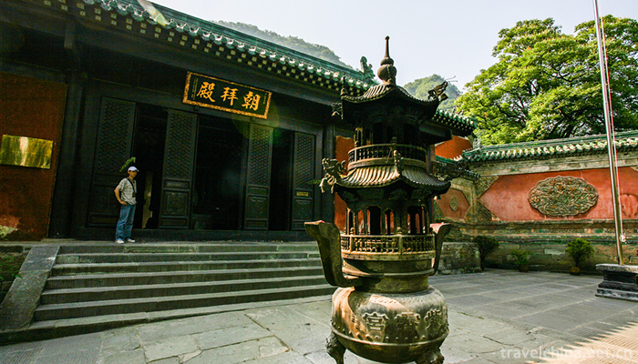 Wudang-Mountains-Scenic-Area-7