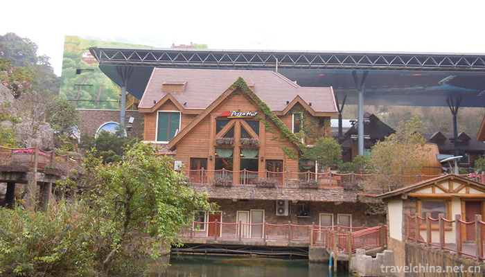 Shenzhen-Overseas-Chinese-Town-Tourist-Resort-3