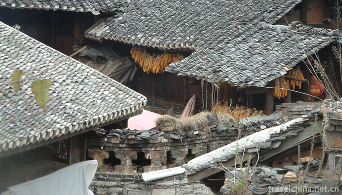 Huaxi-Qingyan-Ancient-Town-Scenic-Area-11