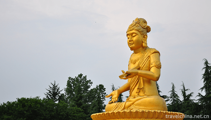 Famen-Temple-Buddhist-Cultural-Scenic-Area-11