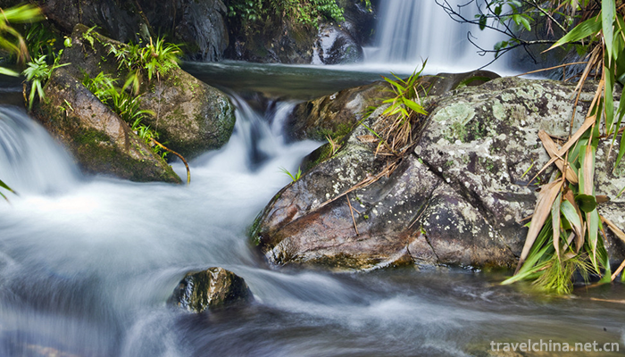 Detian-waterfall-12