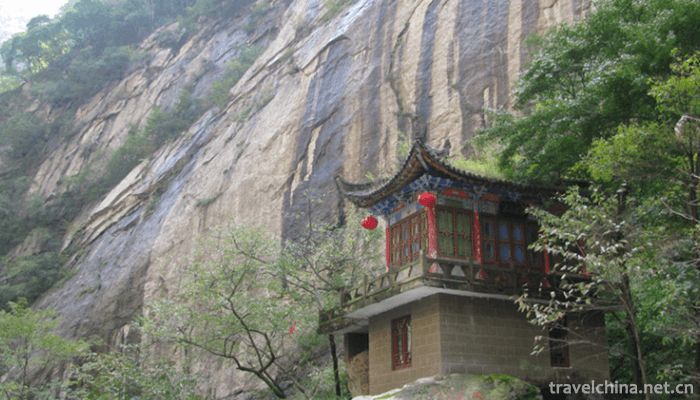 Taibai-Mountain-National-Forest-Gong-2