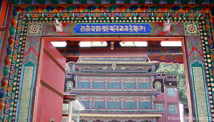 Taer-Temple-Scenic-Area,-Xining-City-6