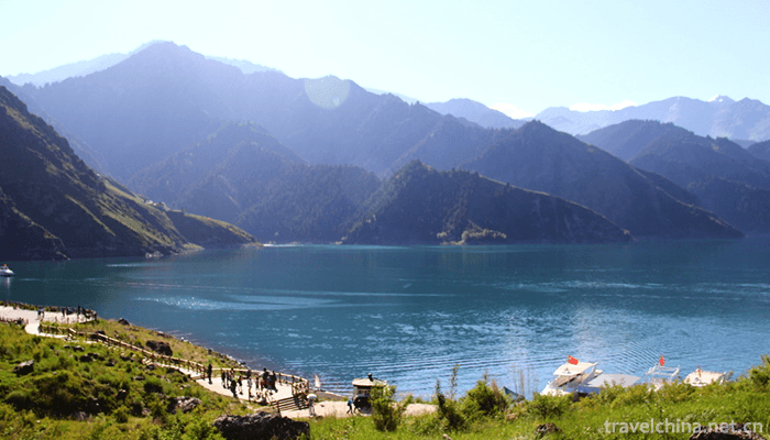 Tianshan-Tianchi-Scenic-Area-3