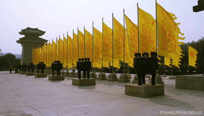 Huangdi-Mausoleum-Scenic-Area-9