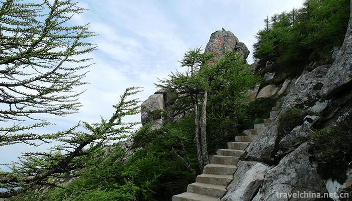 Taibai-Mountain-National-Forest-Gong-12