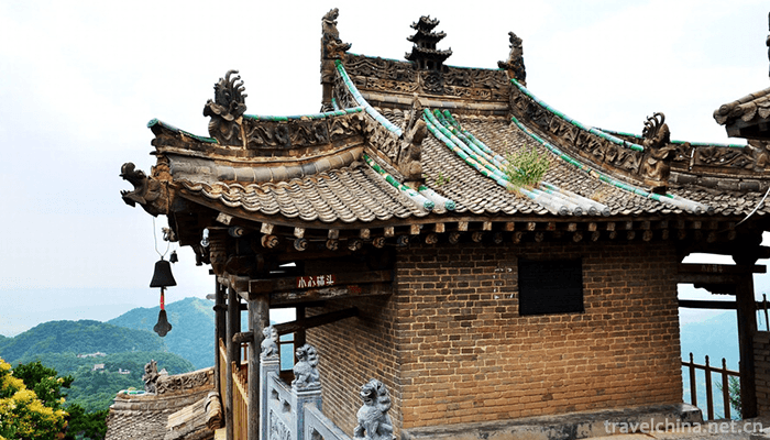 Kongtong-Mountain-Scenic-Spot-13