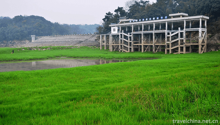 Yueyang-Tower-and-Junshan-Island-Scenic-Area-11
