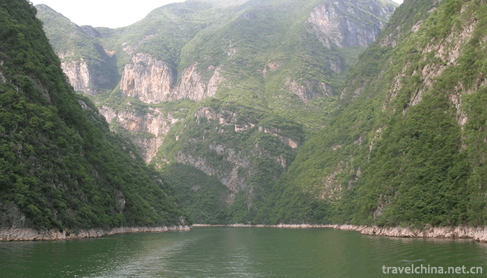 Wushan-small-Three-Gorges-7