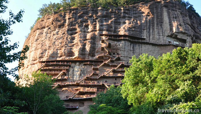 Maiji-Mountain-Scenic-Spot-2