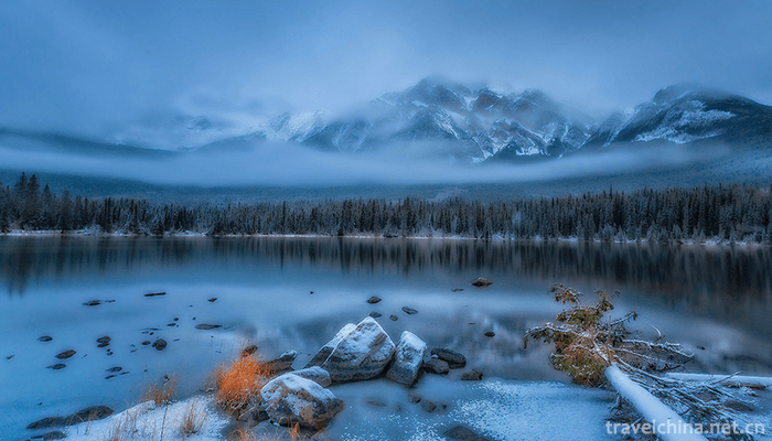 Tianshan-Tianchi-Scenic-Area-2