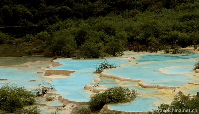 Huanglong-Scenic-Area-5