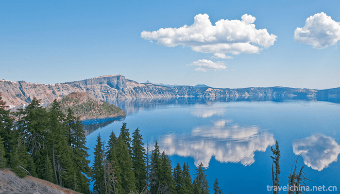 Tianshan-Tianchi-Scenic-Area-6