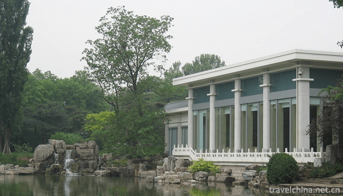 Diaoyutai-State-Guest-House-9
