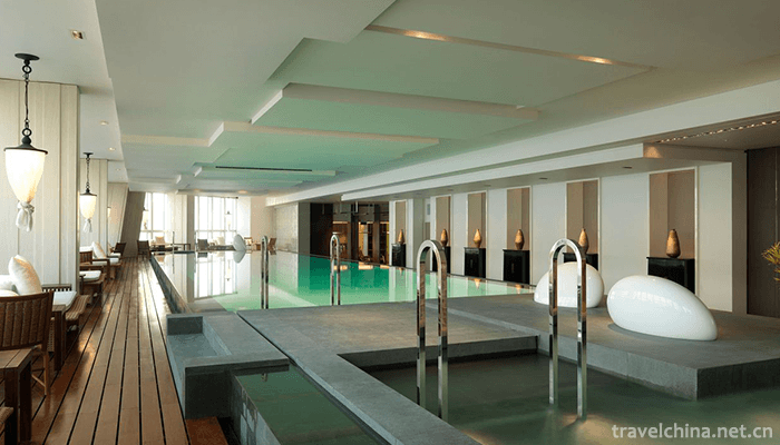 Shanghai-Park-Hyatt-Hotel-2