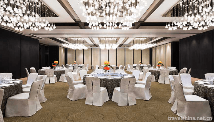Banyan-Tree-Shanghai-On-The-Bund-4