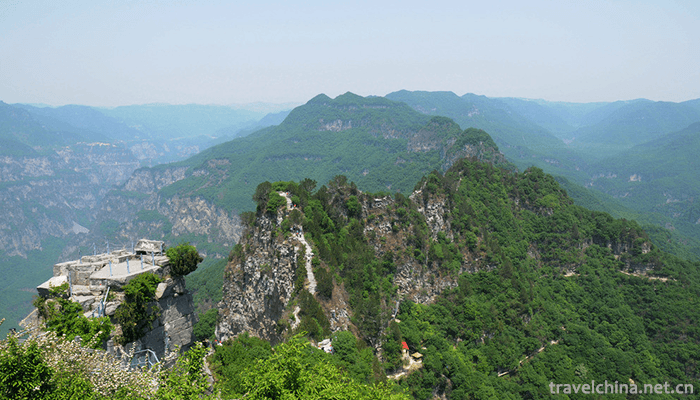 Shennong-Mountain-Scenic-Area-3