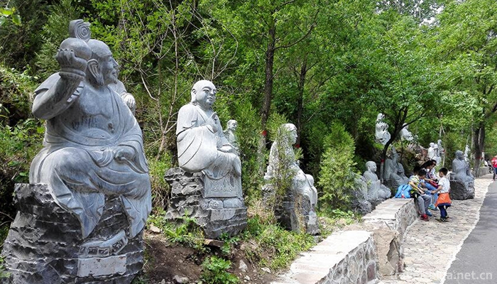 Qibugou-Scenic-Area-3